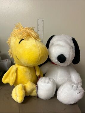 Kohl's Yellow Woodstock & White Snoopy Peanuts Plush Duo
